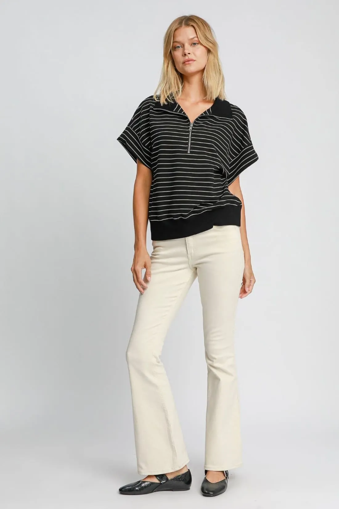Half Zip Short Sleeve Sweatshirt - Black