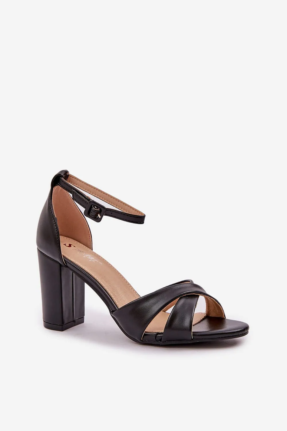 Heel sandals Step in style
